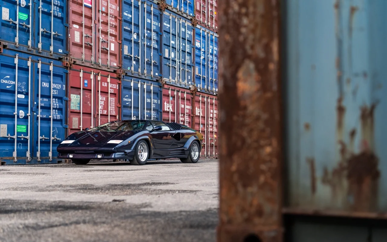 1989 Lamborghini Countach 25th Anniversary for Sale | duPont REGISTRY