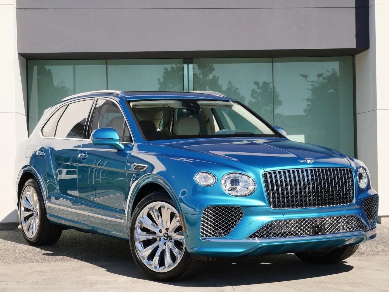 2024 Bentley Bentayga for Sale | duPont REGISTRY