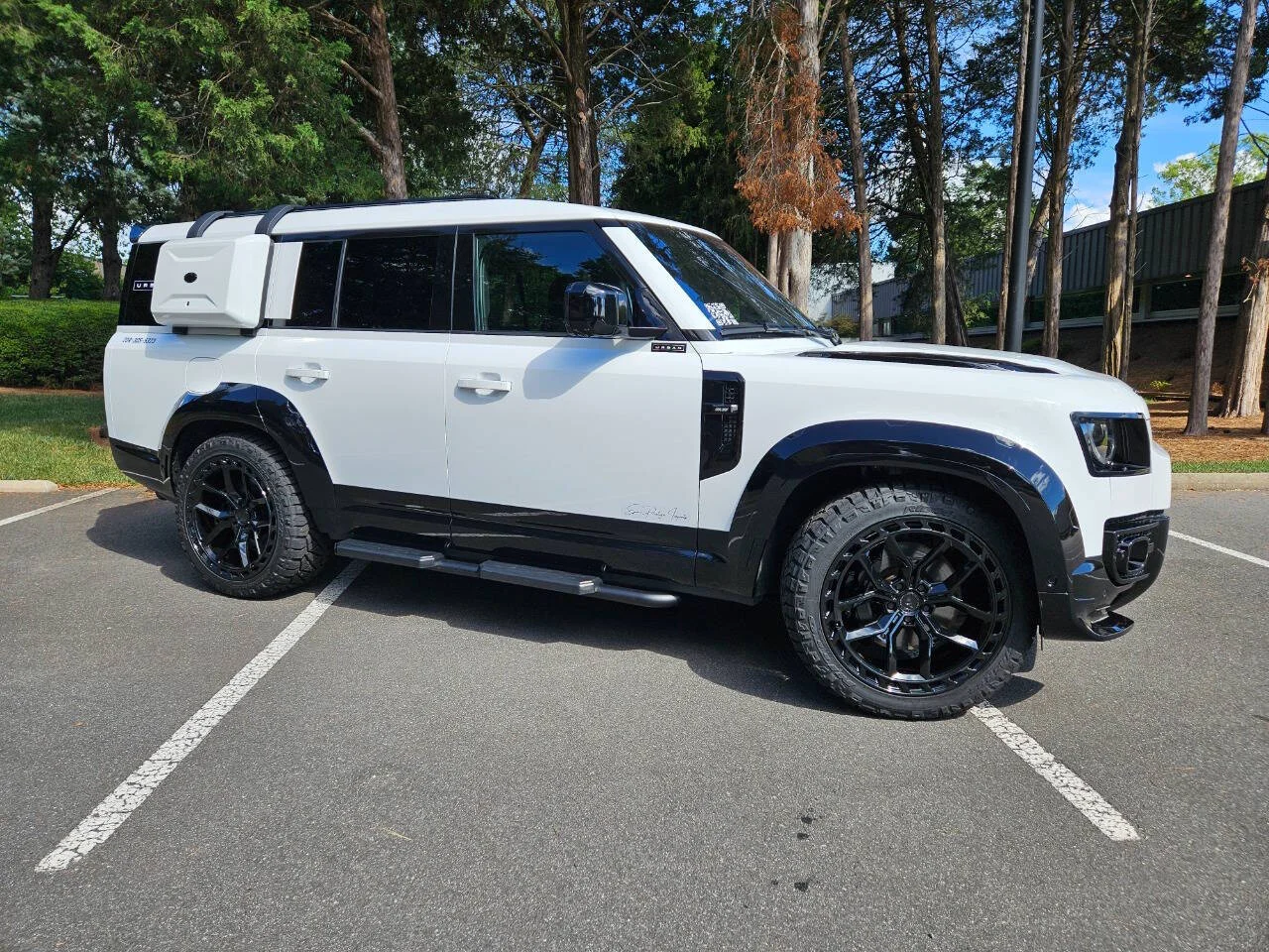 2024 Land Rover Defender 130 Urban Widetrack Edition for Sale