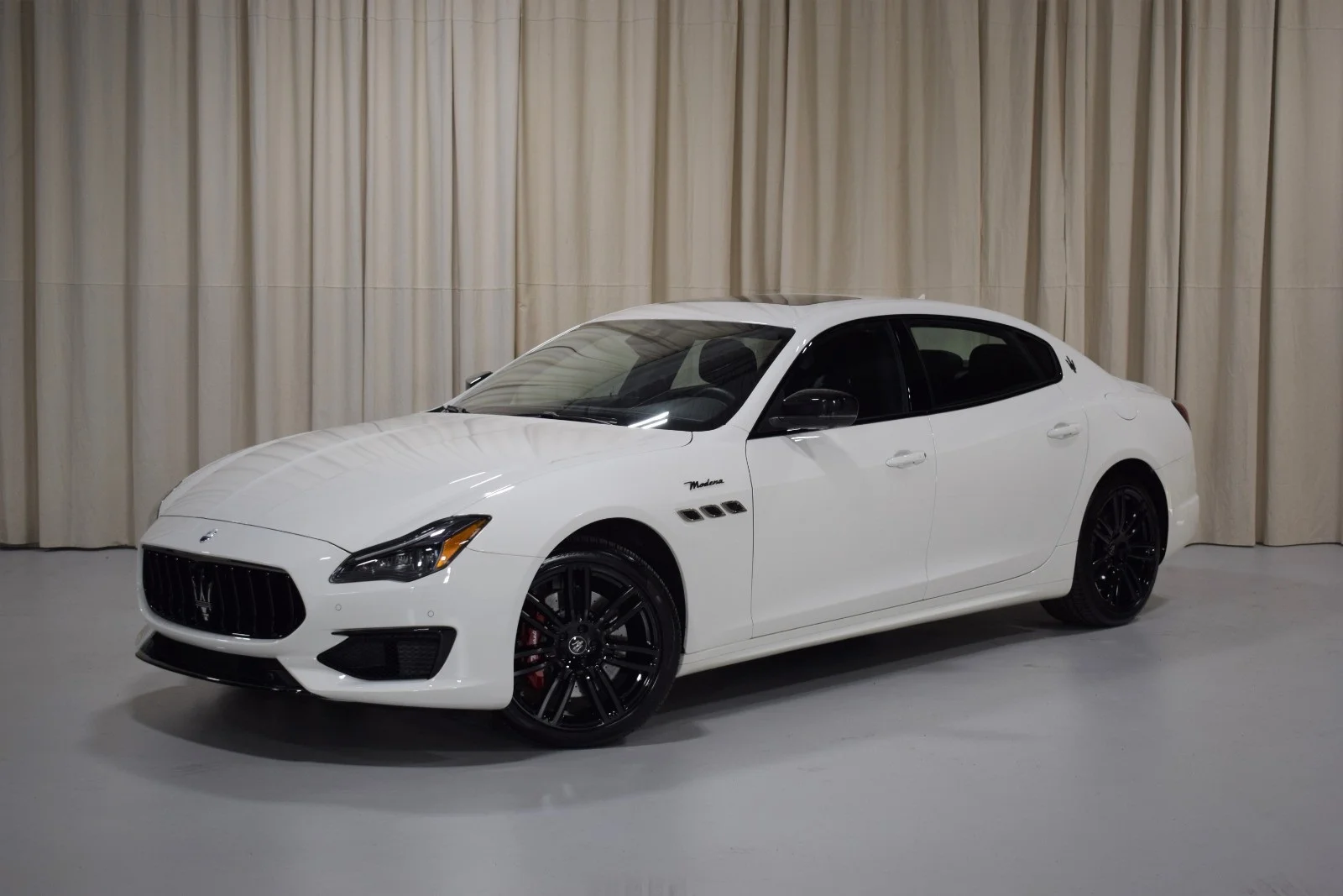 2023 Maserati Quattroporte Modena for Sale | duPont REGISTRY