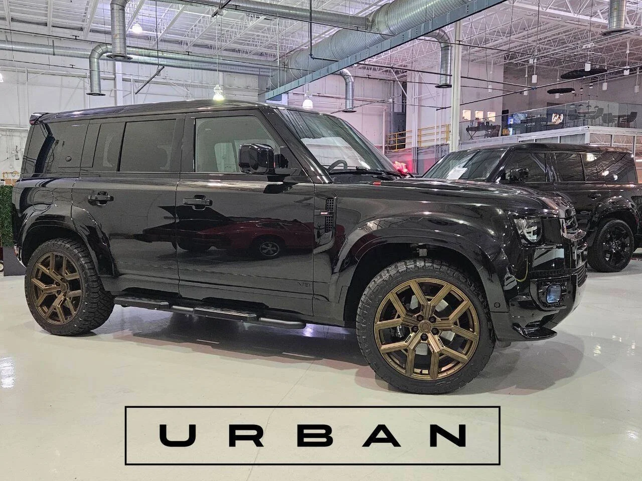 2025 Land Rover Defender 110 Urban Widetrack Edition for Sale