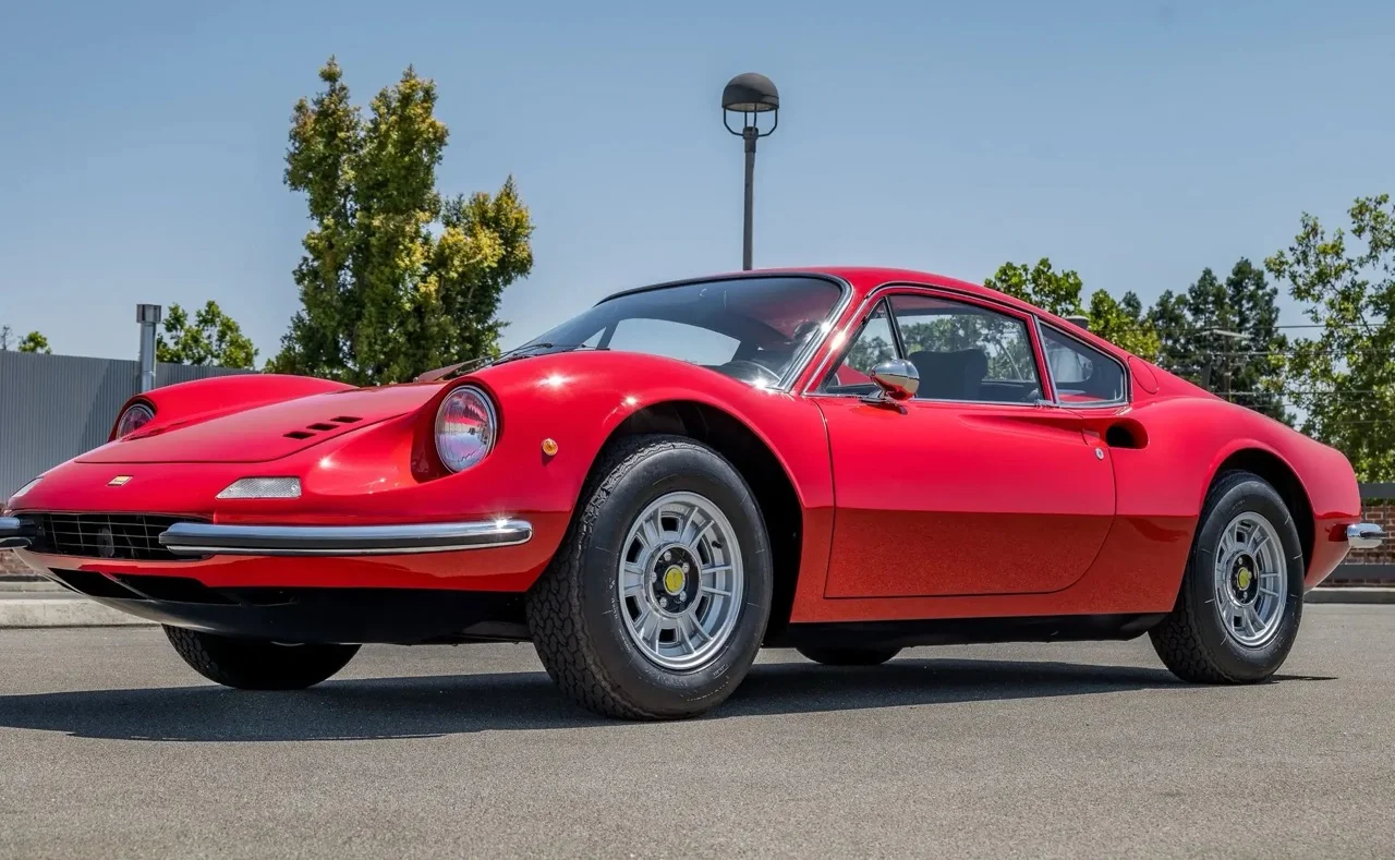 1971 Ferrari Dino 246 GT for Sale | duPont REGISTRY