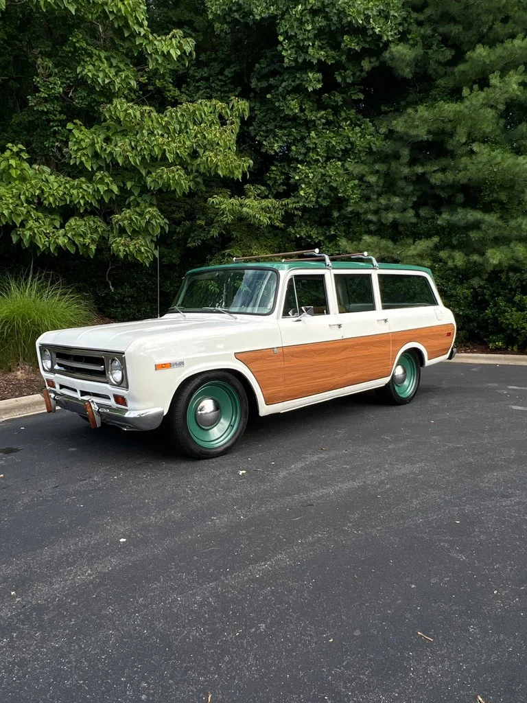 1970 International Travelall for Sale | duPont REGISTRY