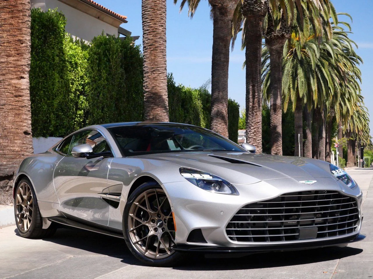 2025 Aston Martin Vanquish for Sale | duPont REGISTRY