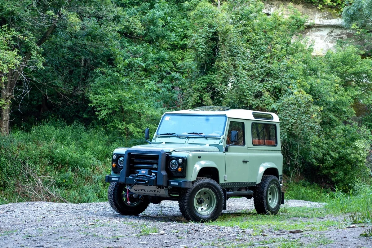 1992 Land Rover Defender 90 for Sale | duPont REGISTRY