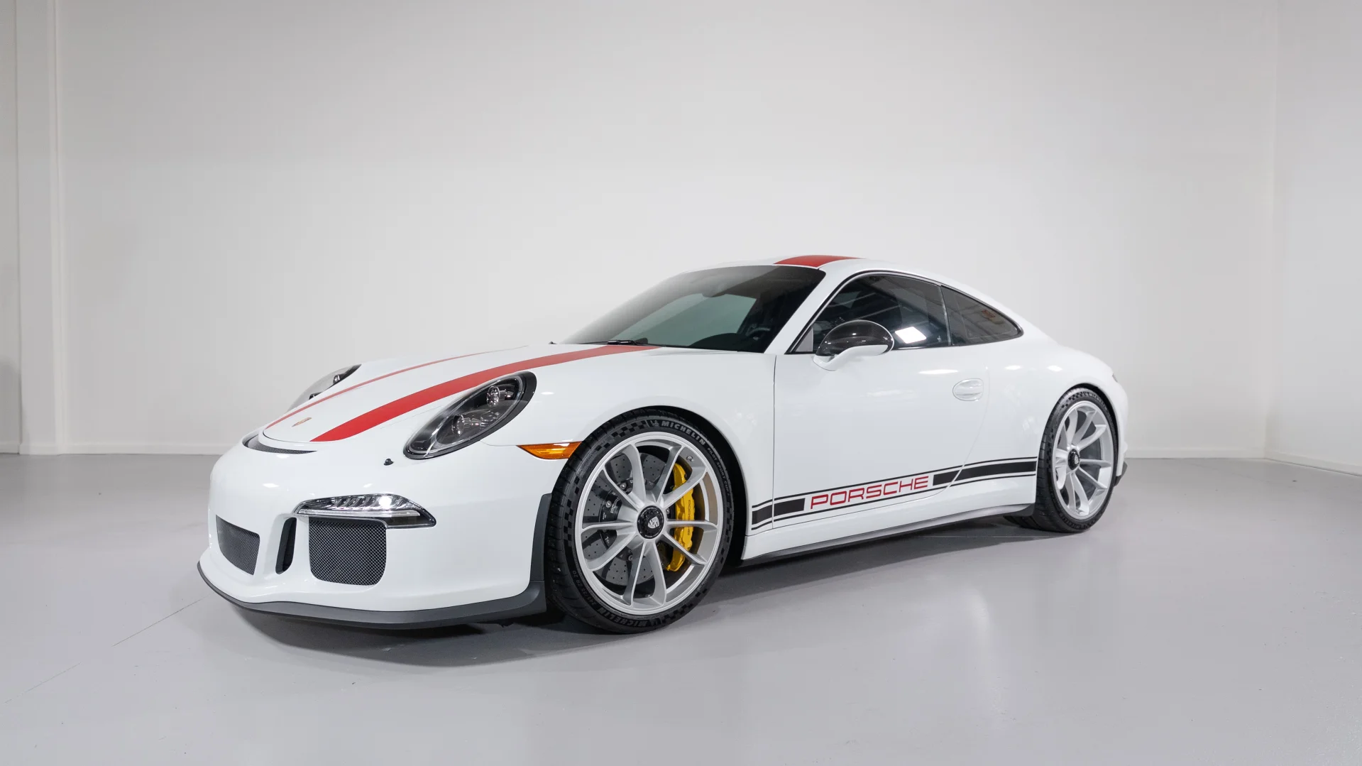 2016 Porsche 911 R for Sale | duPont REGISTRY