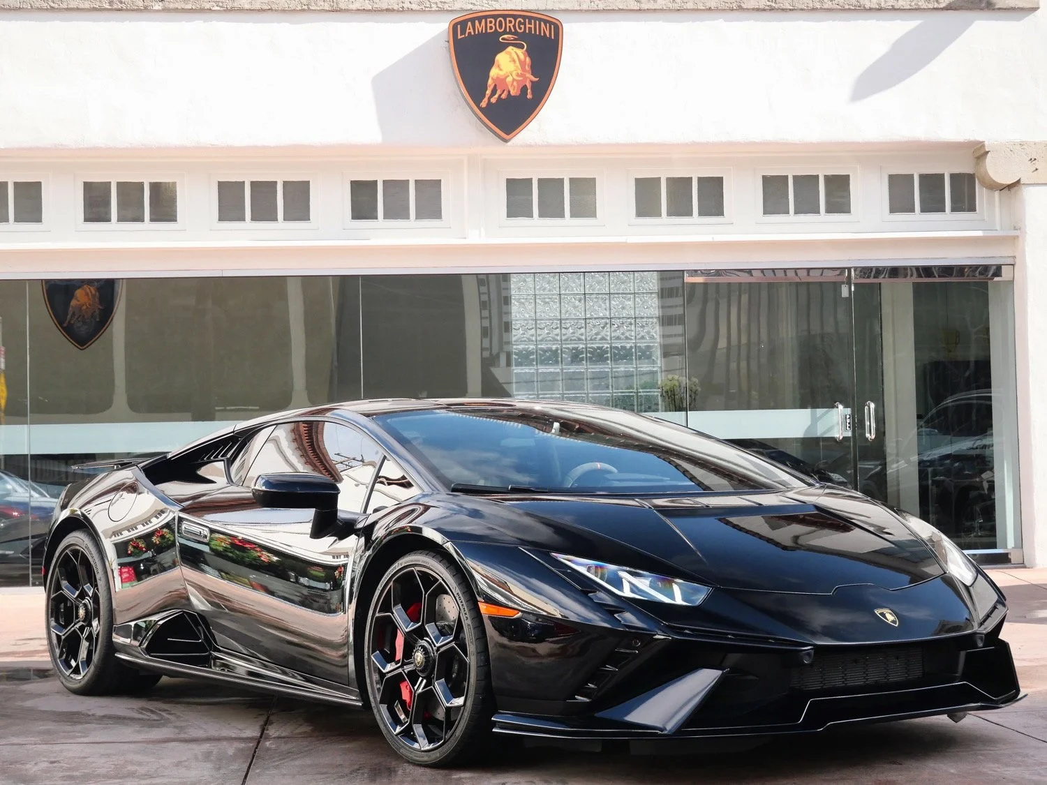 Stunning Lamborghini Huracan Tecnica For Sale Photos