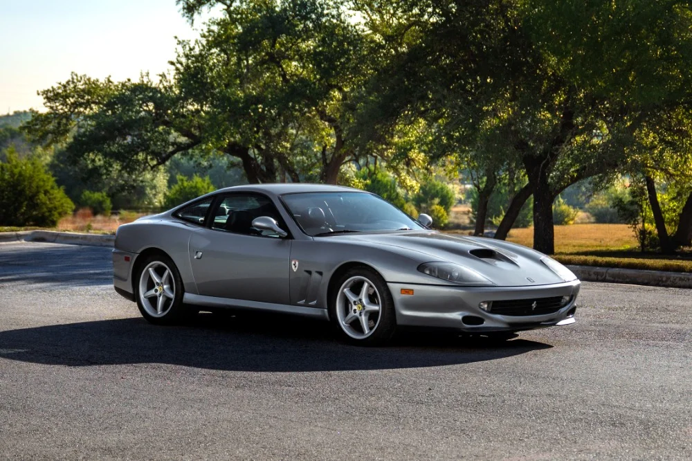 携帯NTT DoCoMo P207 Ferrari 550 Maranello Japanese-Market 1998