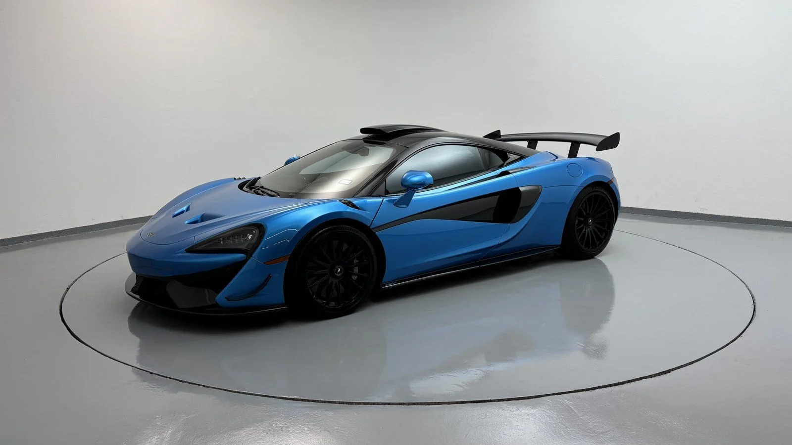 カーン 2020 McLaren 620R for Sale | duPont REGISTRY