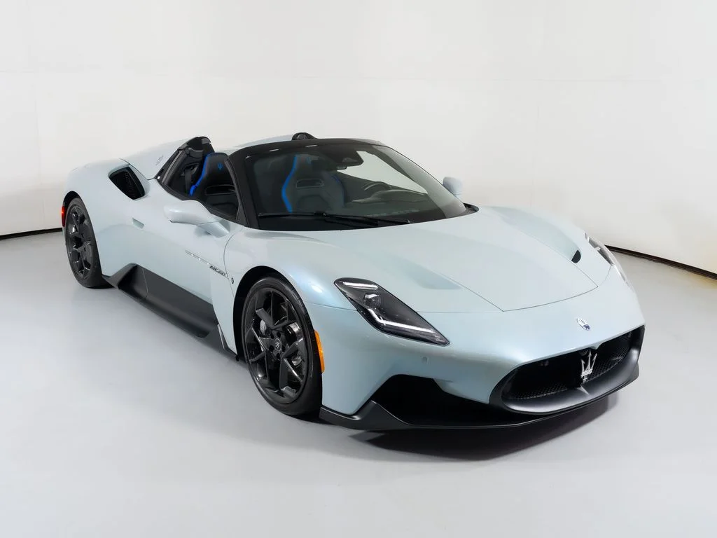 まつてぃーに 2025 Maserati MC20 Cielo for Sale | duPont REGISTRY