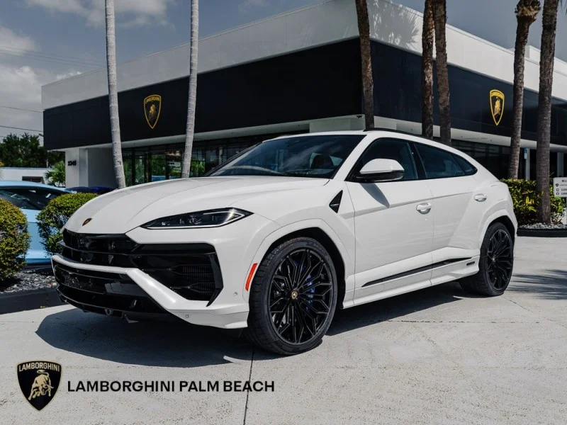 2025 Lamborghini Urus SE for Sale | duPont REGISTRY