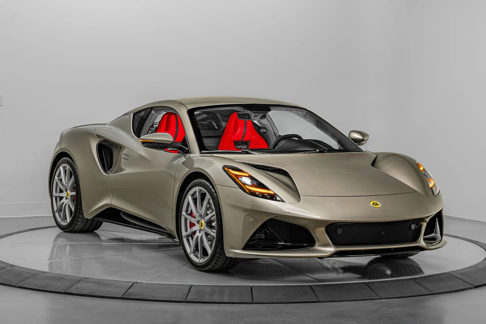 2025 Lotus Emira for Sale | duPont REGISTRY