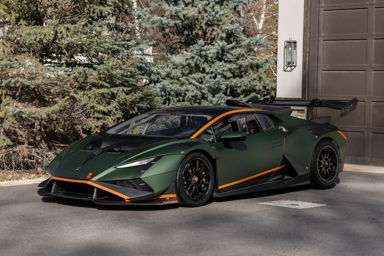 2023 Lamborghini Huracan Super Trofeo for Sale | duPont REGISTRY