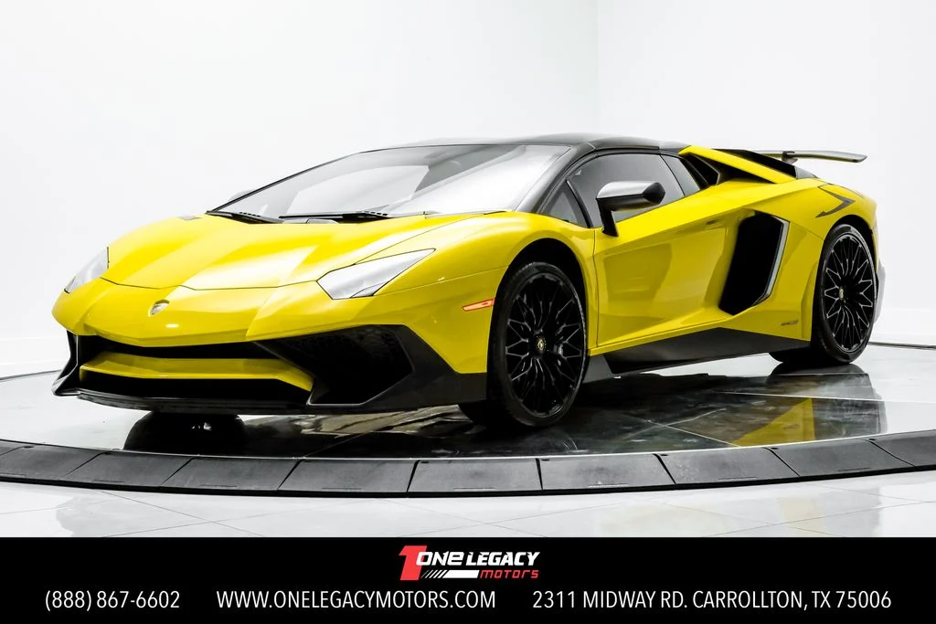 2017 Lamborghini Aventador SV Roadster for Sale | duPont REGISTRY