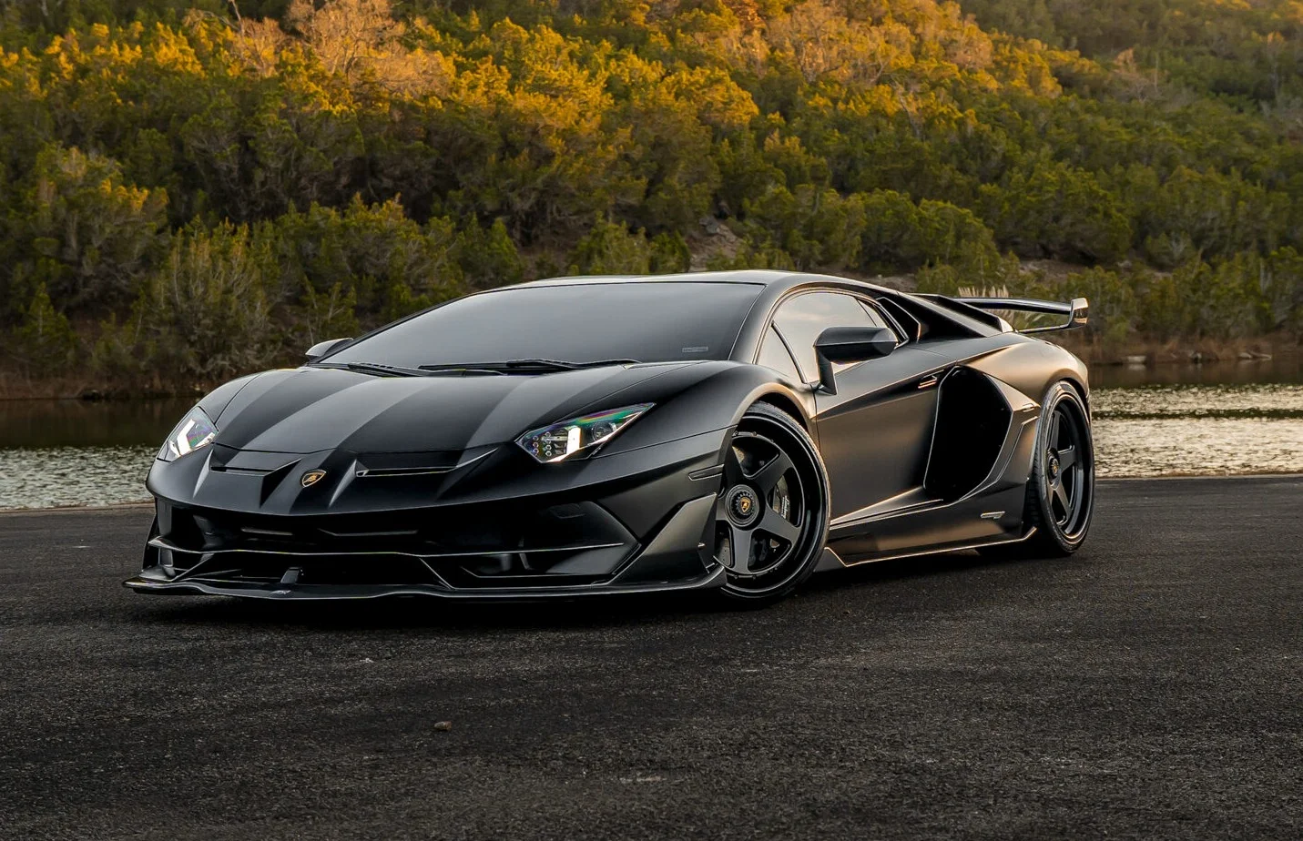 2019 Lamborghini Aventador SVJ for Sale | duPont REGISTRY