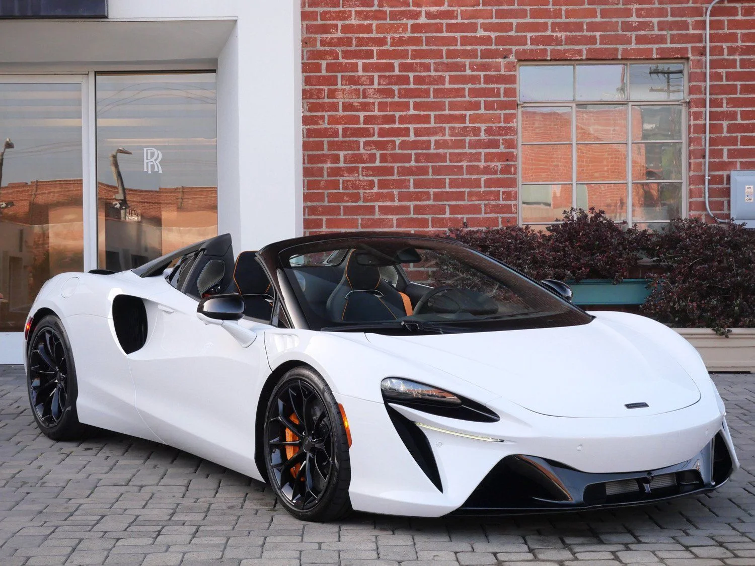 2026 McLaren Artura Spider for Sale | duPont REGISTRY