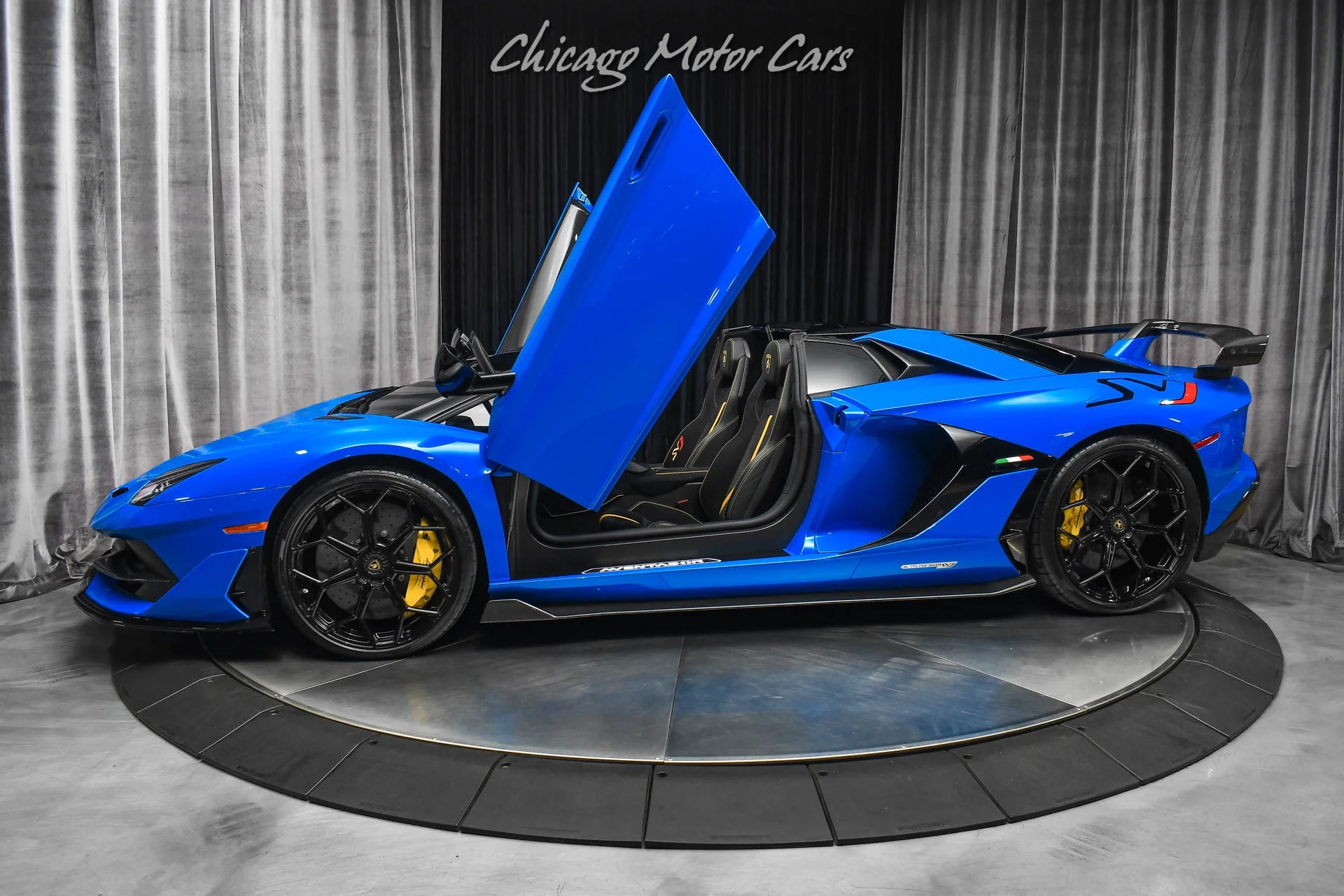 2021 Lamborghini Aventador SVJ Roadster for Sale | duPont REGISTRY