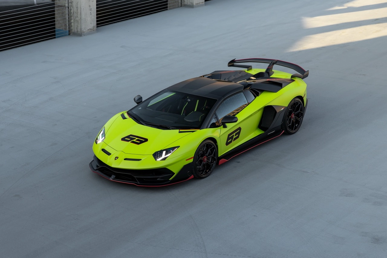 2021 Lamborghini Aventador SVJ Roadster for Sale | duPont REGISTRY
