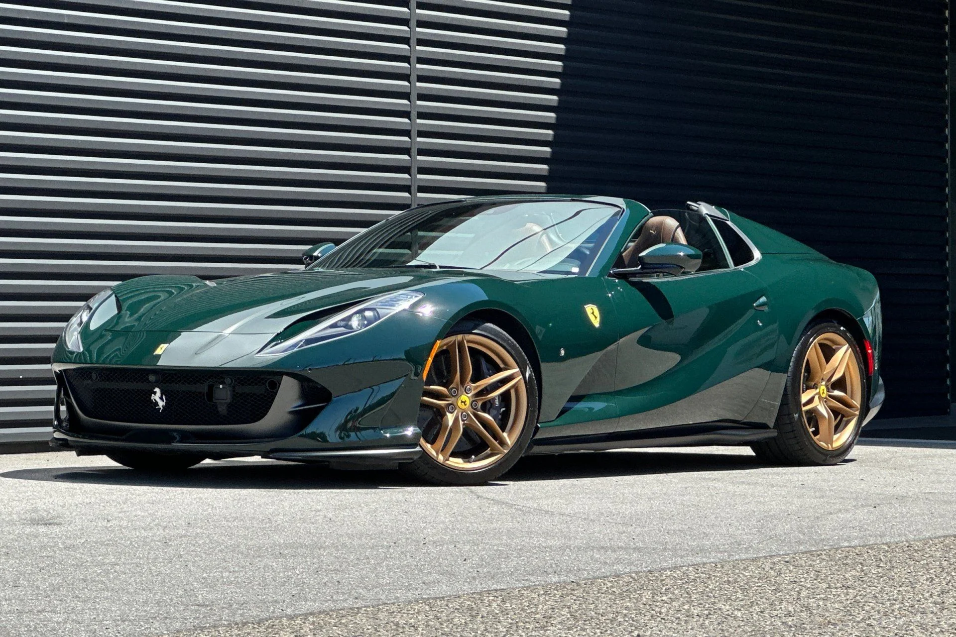 2022 Ferrari 812 GTS for Sale | duPont REGISTRY