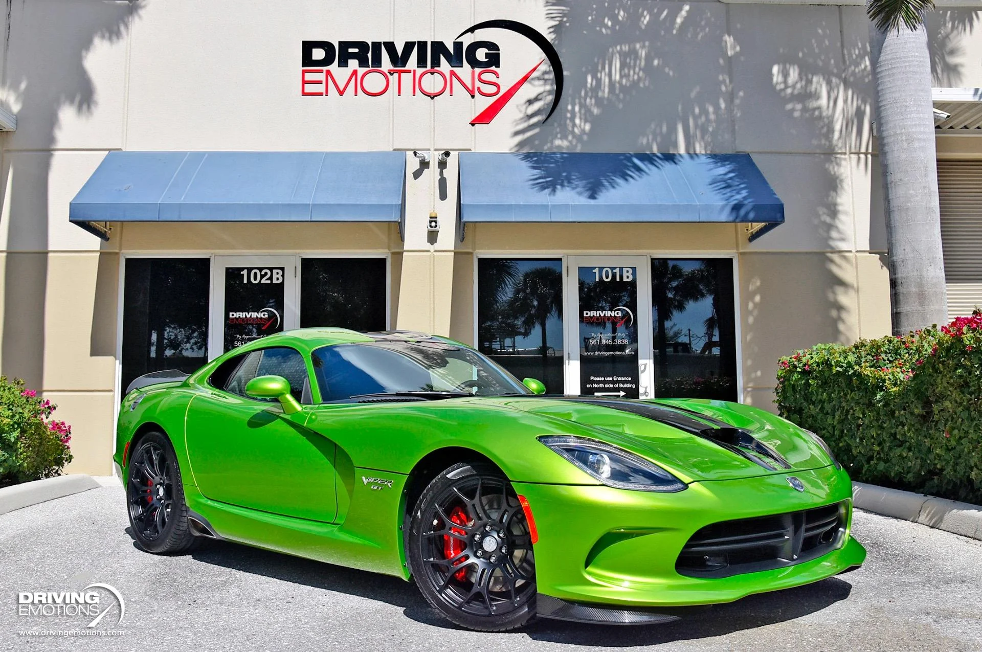 2017 Dodge Viper GTC for Sale | duPont REGISTRY