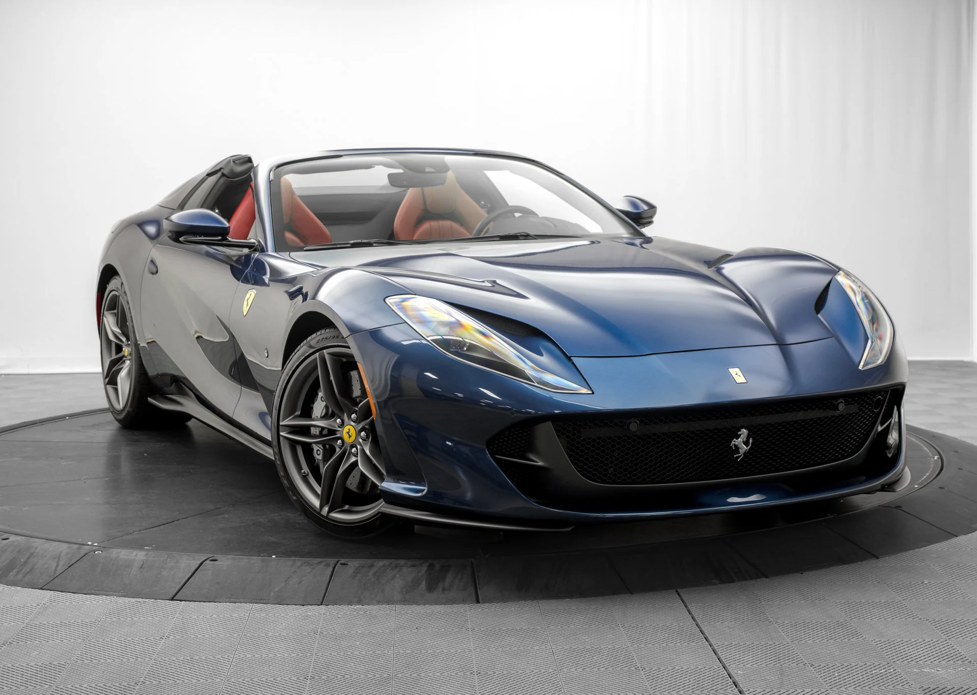 2022 Ferrari 812 GTS for Sale | duPont REGISTRY