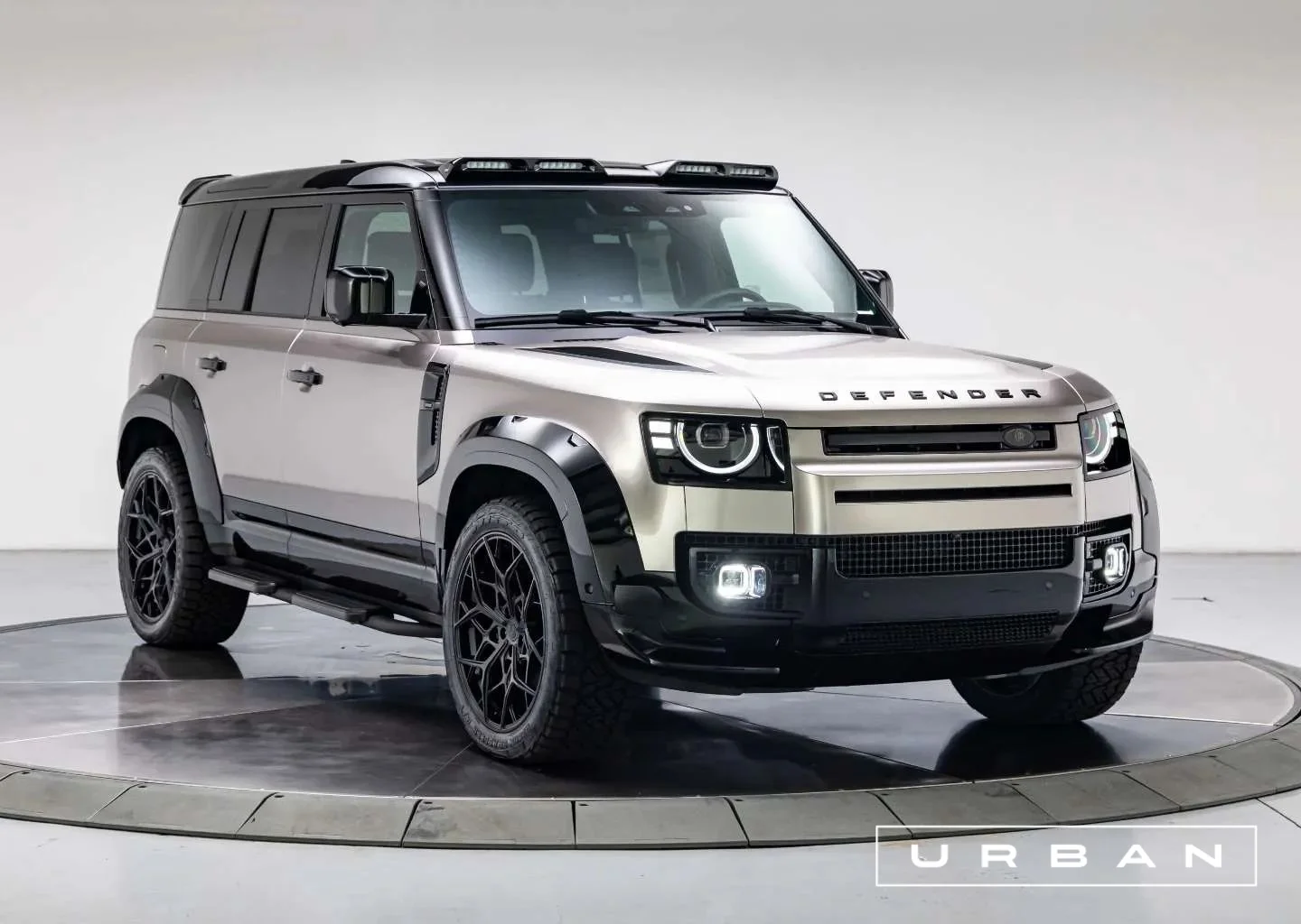 2025 Land Rover Defender 110 Urban Widetrack Edition for Sale