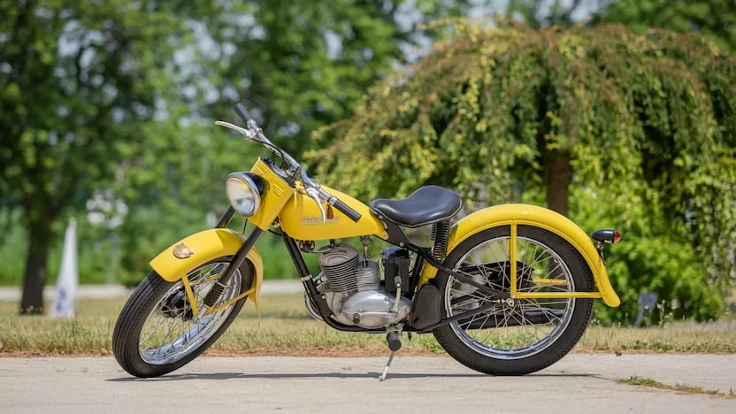 1954 Harley-Davidson ST165 for Sale | duPont REGISTRY