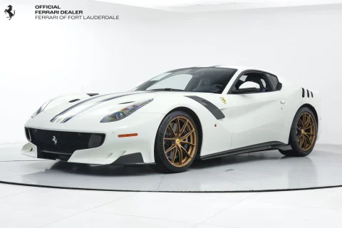 Ferrari F12tdf ホワイト　フルセット Ferrari F12tdf ホワイト フルセット 2016 Ferrari F12tdf Base Value